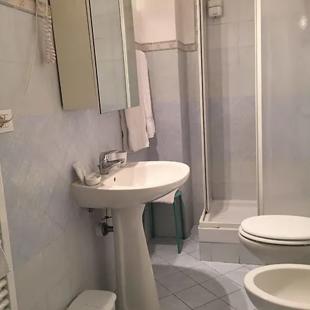בית הארחה La Casa Di Ugo 3*