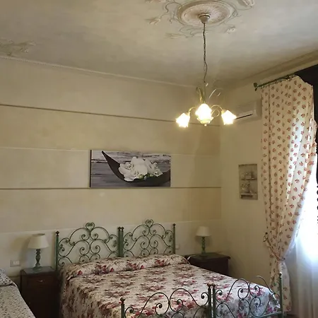 Vendégház La Casa Di Ugo