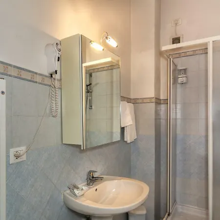 La Casa Di Ugo בית הארחה